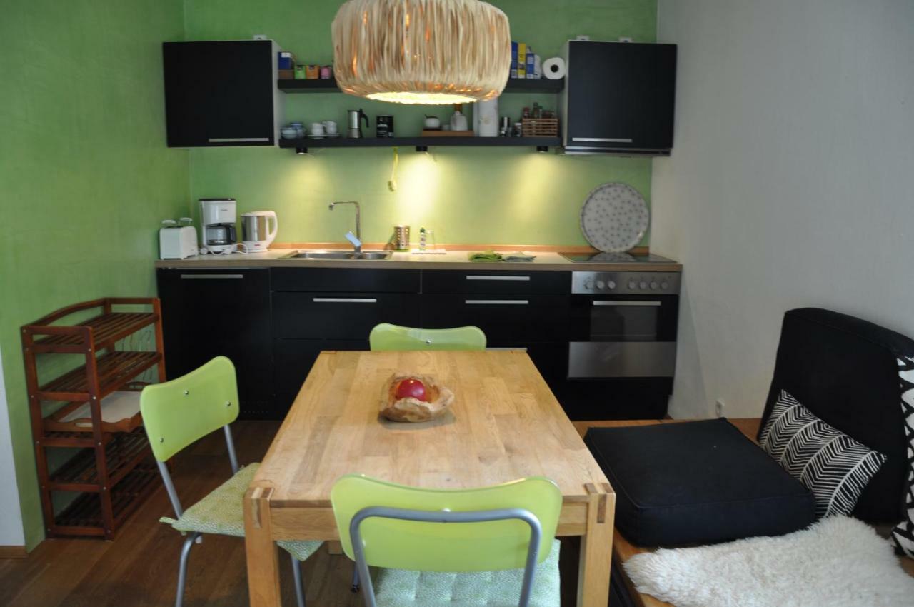 Ferienwohnung Am Einsteinhaus Капут Екстериор снимка